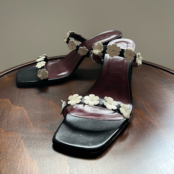 New Staud Y2K Leather Floral Strap Heel Sandals | NWOT - Picture 5 of 7